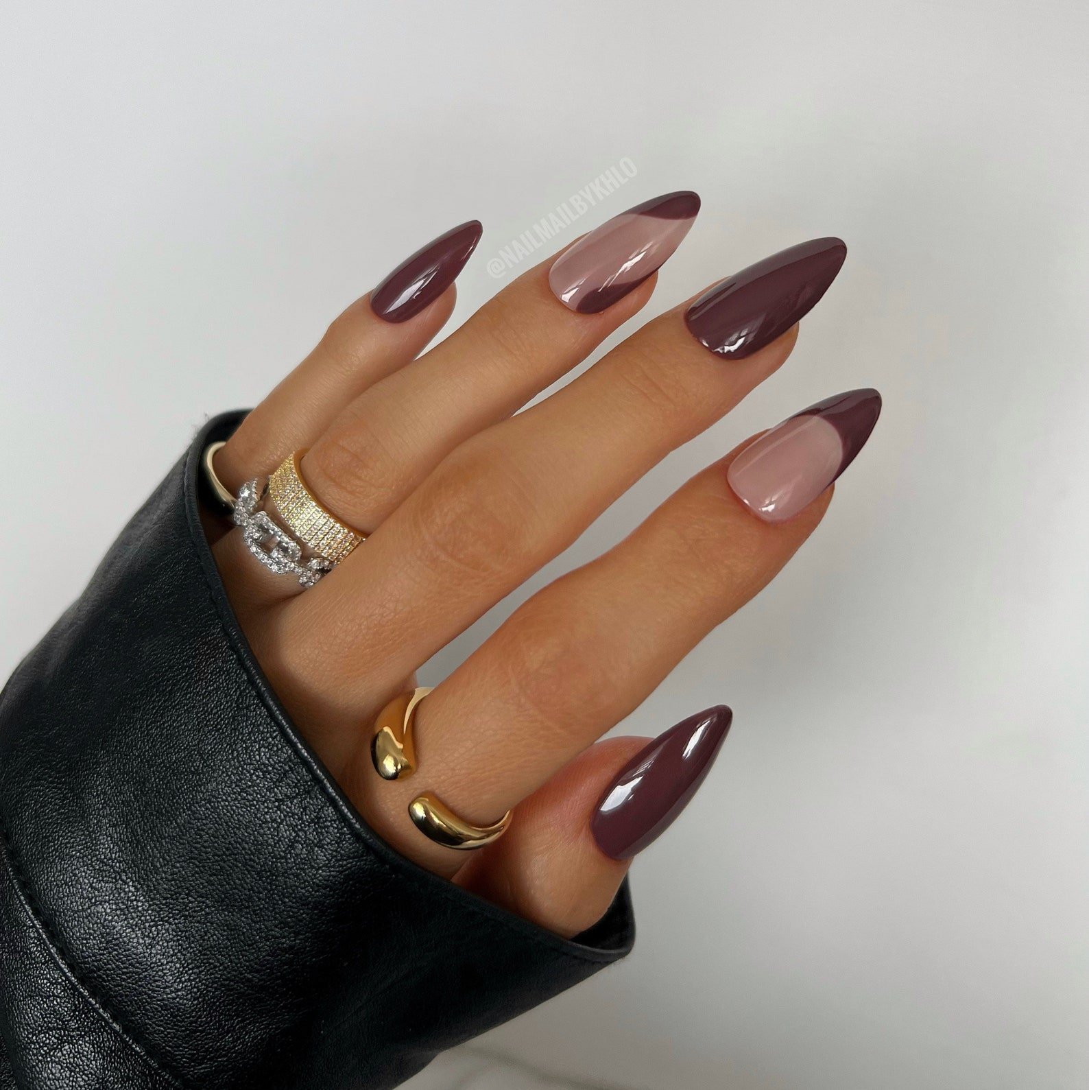 Minimalist 2024 nail design